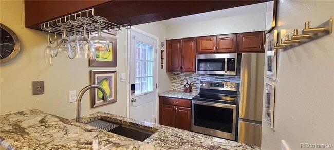 Photo - 1625 N Murray Blvd Unidad 118