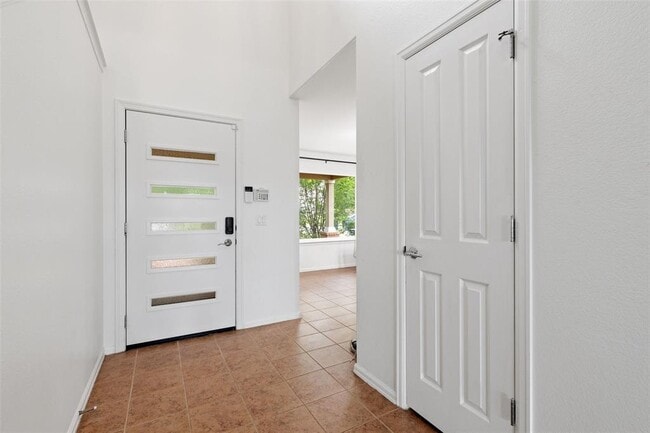 Photo - 1121 Sweet Gum Dr