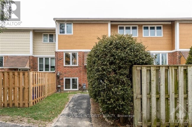 Photo - 170 Salter Crescent