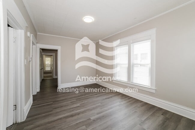 Photo - 2222 N Sheridan Rd