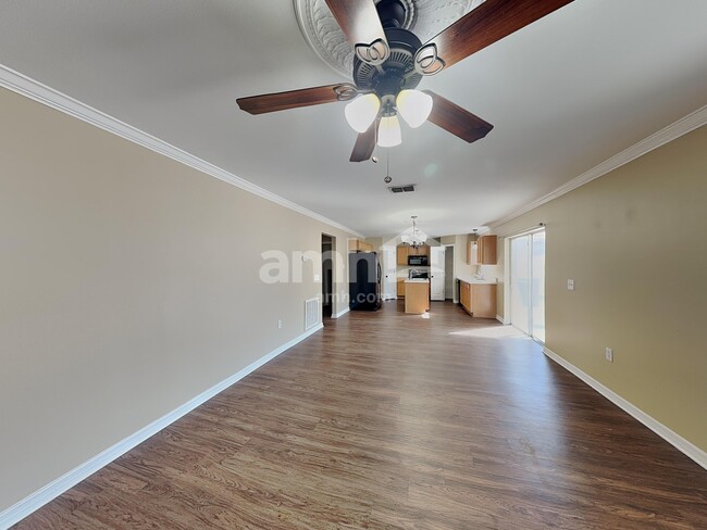 Photo - 10407 Fly Fishing St