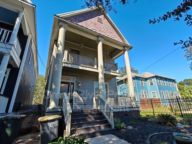 Photo - 1250 N Liberty St