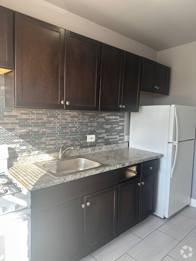 Building Photo - 4027 W Melrose St Unit ONE BED Rental