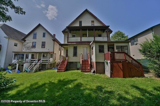 Photo - 1416 Capouse Ave