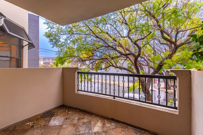 Photo - 1658 Camden Ave Unit 203