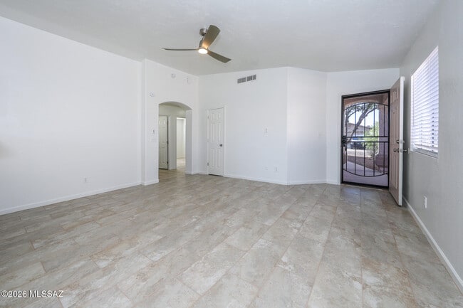 Photo - 8873 E Rose Tree Dr