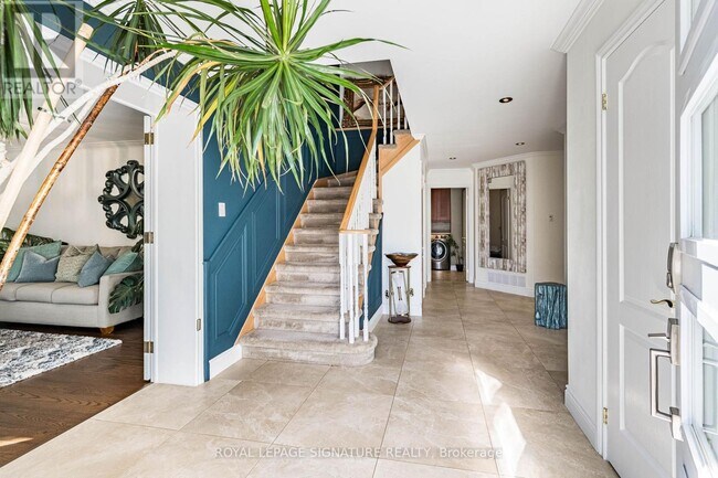 Photo - 5571 Spangler Dr