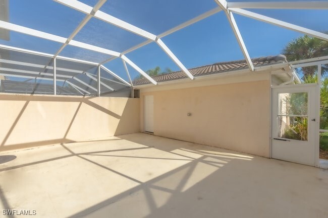 Photo - 8232 Josefa Way