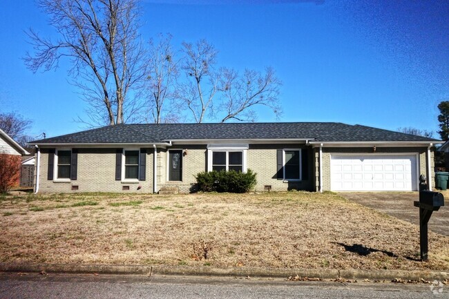 Building Photo - 905 Coronado Ave SE Rental