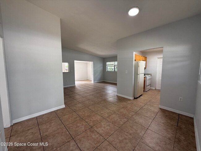 Photo - 420 N Fiske Blvd