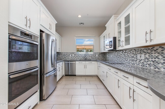 Photo - 17644 N 77th Pl