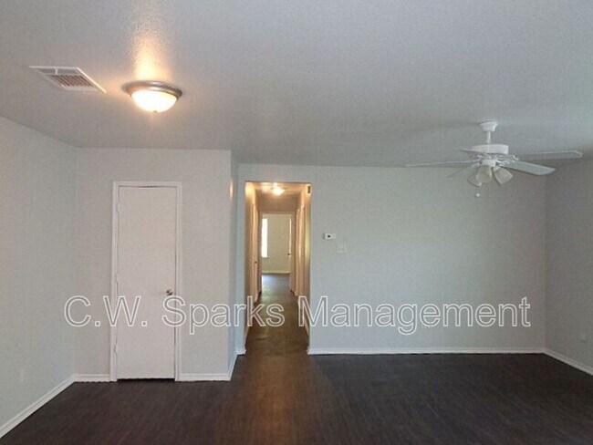 Photo - 13651 Biggs St