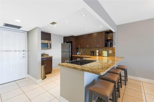 Photo - 200 Leslie Dr Unit 526