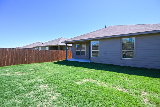 Photo - Updated 4 Bedroom, 2 Full Baths Boyd TX