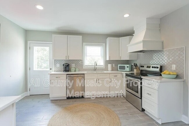 Photo - 206 Blue Hills Dr