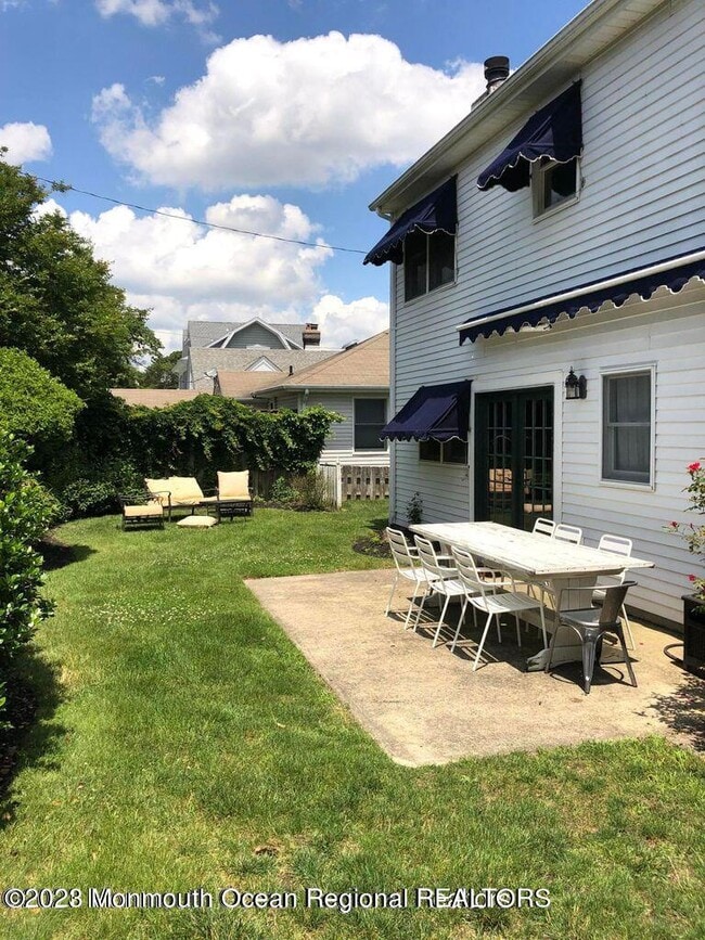 Photo - 2113 Edgewood Pl