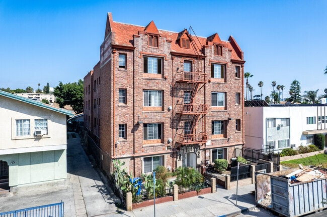 Harvard Apartments