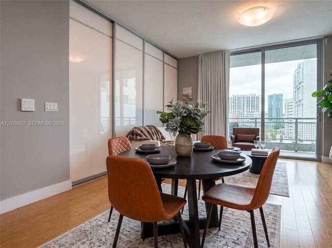 Photo - 690 SW 1st Ct Unit 1221