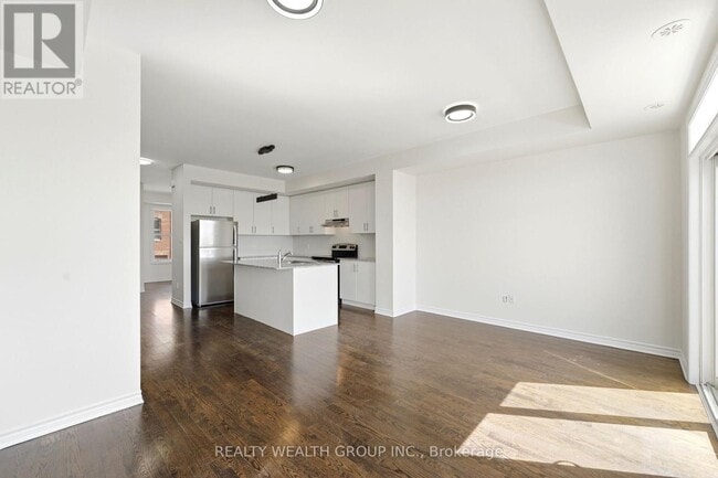 Photo - 7 City Park Cir