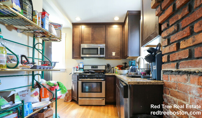 Photo - 66 Parsons St Apartments Unit 2