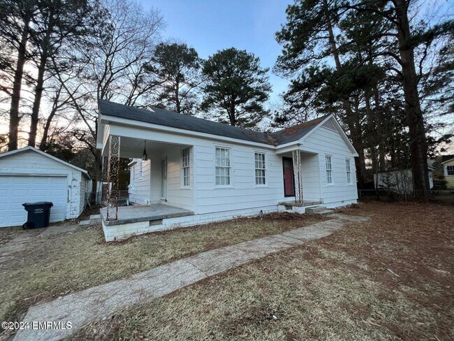 Photo - 3413 Highland Ave