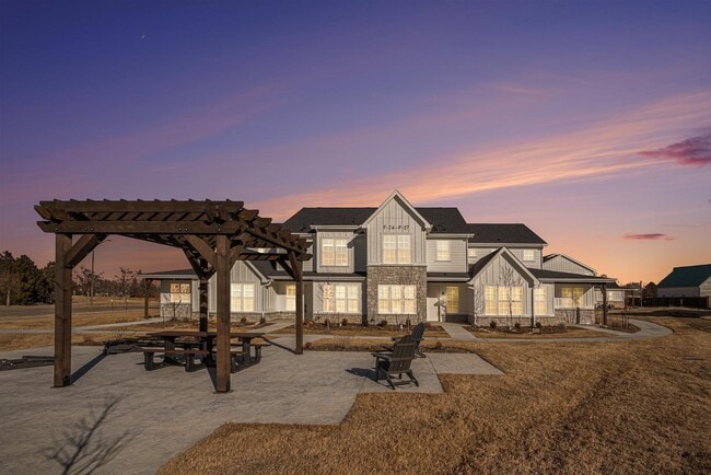 Building Photo - 3045 E Trilby Rd Rental