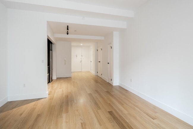 Photo - 63 Wall Street