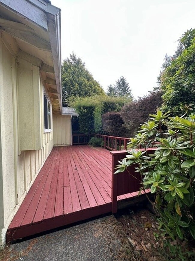 Photo - 805 Cameo Ct