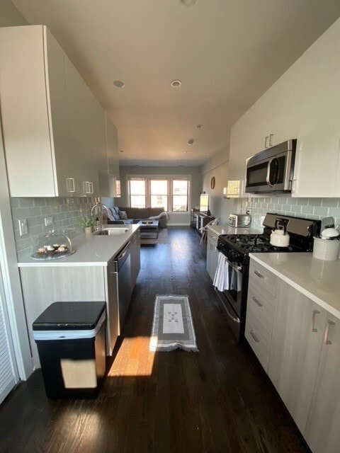 Photo - 3548 N Racine Ave Unit 3