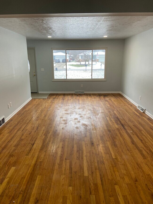 Photo - 8041-8043 wesley Unit 8043