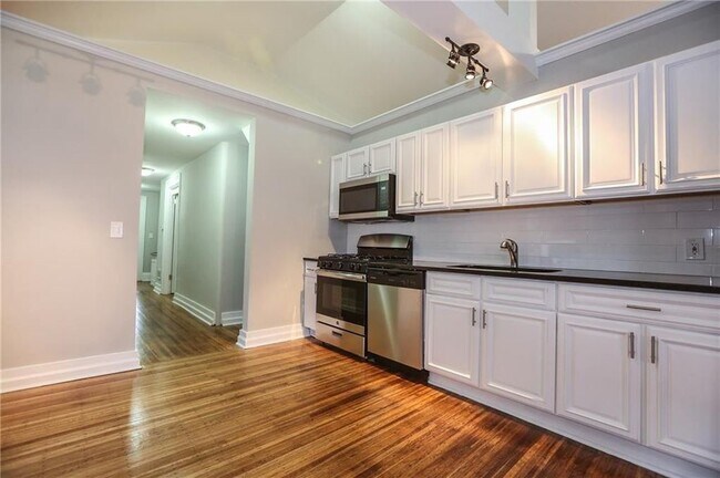 Photo - 32 Rowley St
