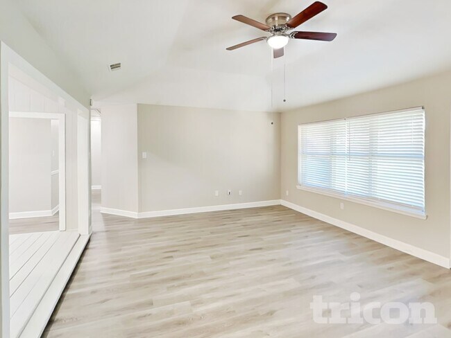 Photo - 5507 Bridgegate Dr