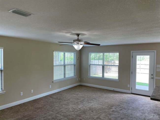 3826 Weatherstone Cir