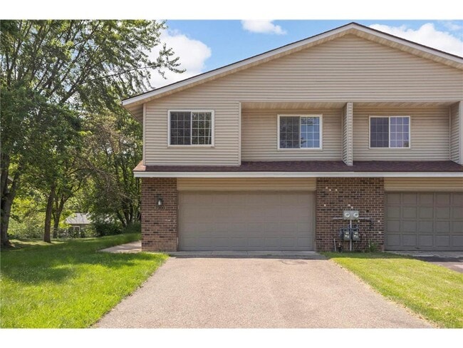 Photo - 7300 Stewart Dr Townhome