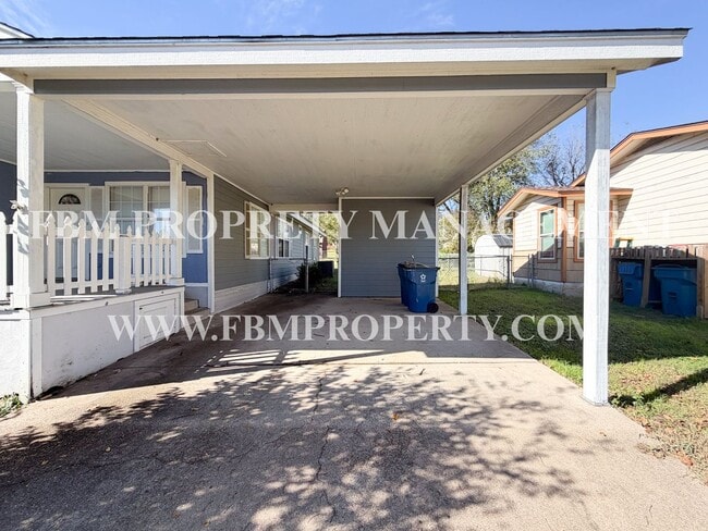 Photo - 102 Sunset Cir