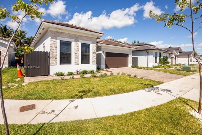19452 SW 124th Ct