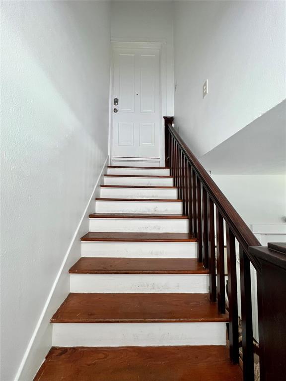 Photo - 916 Avenue H Unit Up