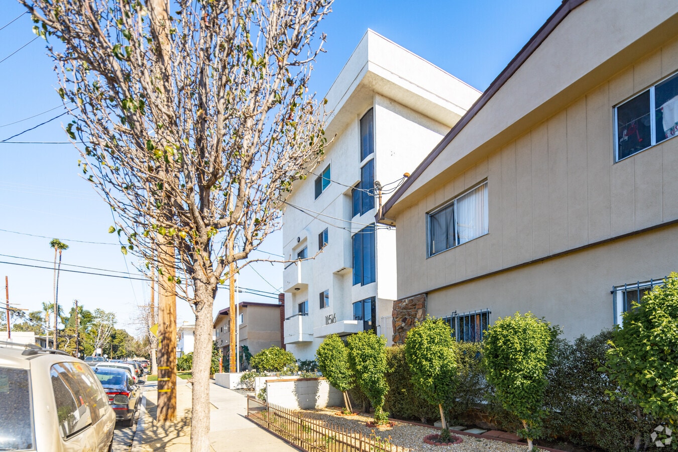 Primaria - 11516 Ohio Ave
