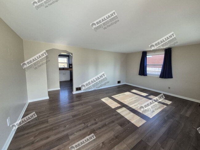16 Orchard Dr