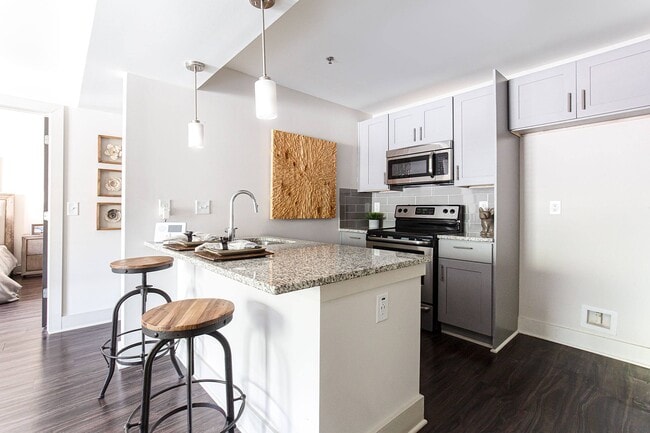 The Metro Apartments