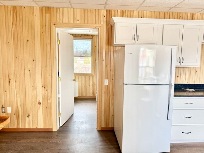 Photo - Well maintained inside and out Unidad 809 Portland RD Saco