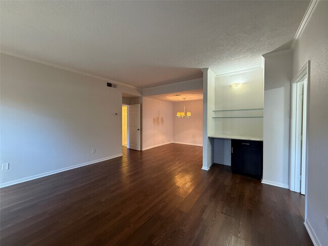 Photo - 2125 Augusta Dr Unit 83