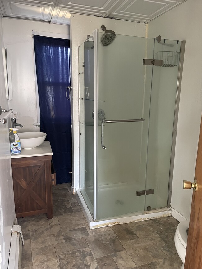 Photo - 301 Riverside Ave Unidad FirstFloorFront