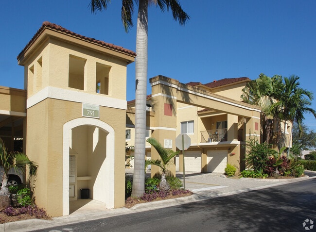 Exterior - 761 N Pine Island Rd Apartment