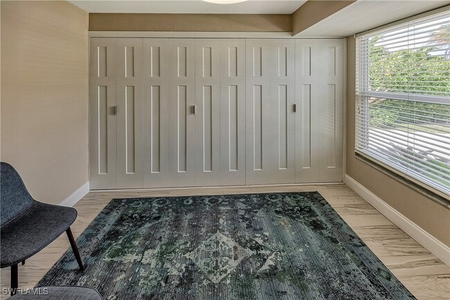 Building Photo - 1540 Curlew Ave