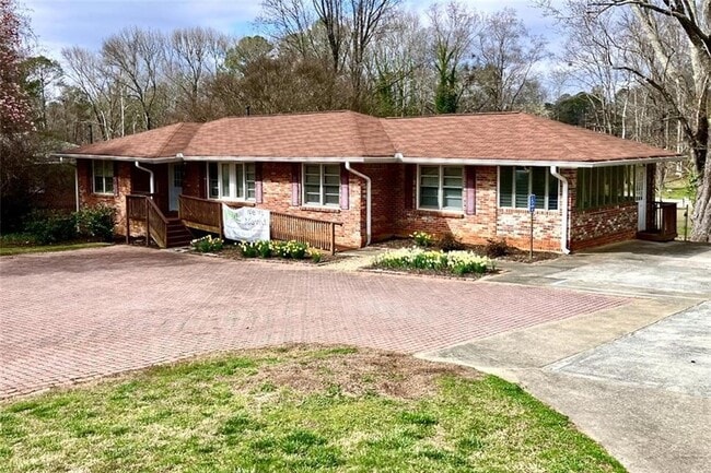 Building Photo - 1835 Lawrenceville Hwy