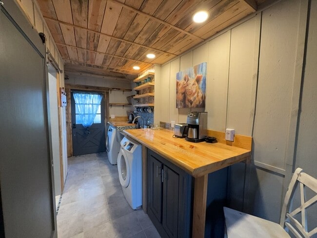 Photo - 3222 K St Unit 3222 K #B [PRM: Renee]