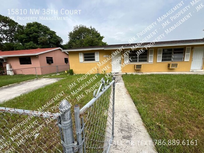 Great 2X1 Duplex Unit Available! - Great 2X1 Duplex Unit Available! Casa