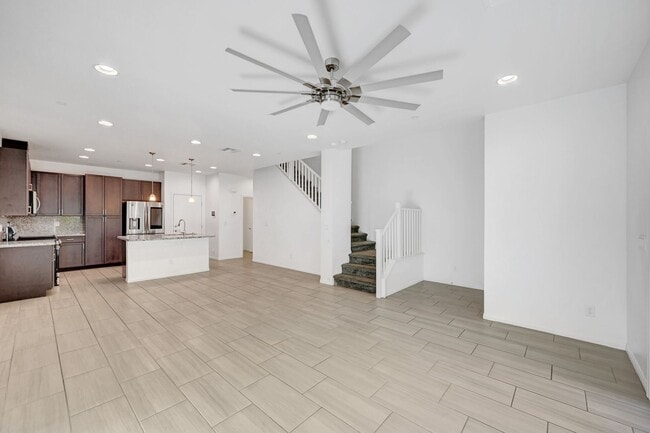 Photo - 3 Bedroom 2.5 Bath Townhome in Tuscany!