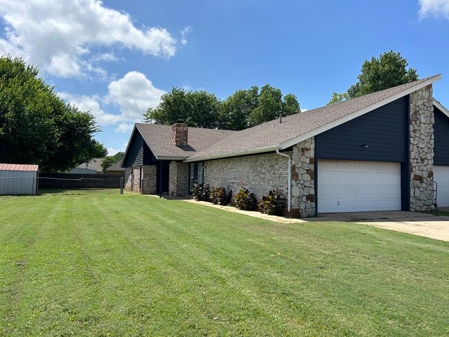 Photo - 607 N Robin Way Casa